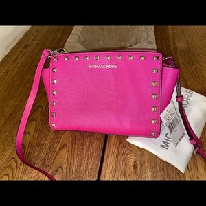 Michael Kors Fuschia Purse